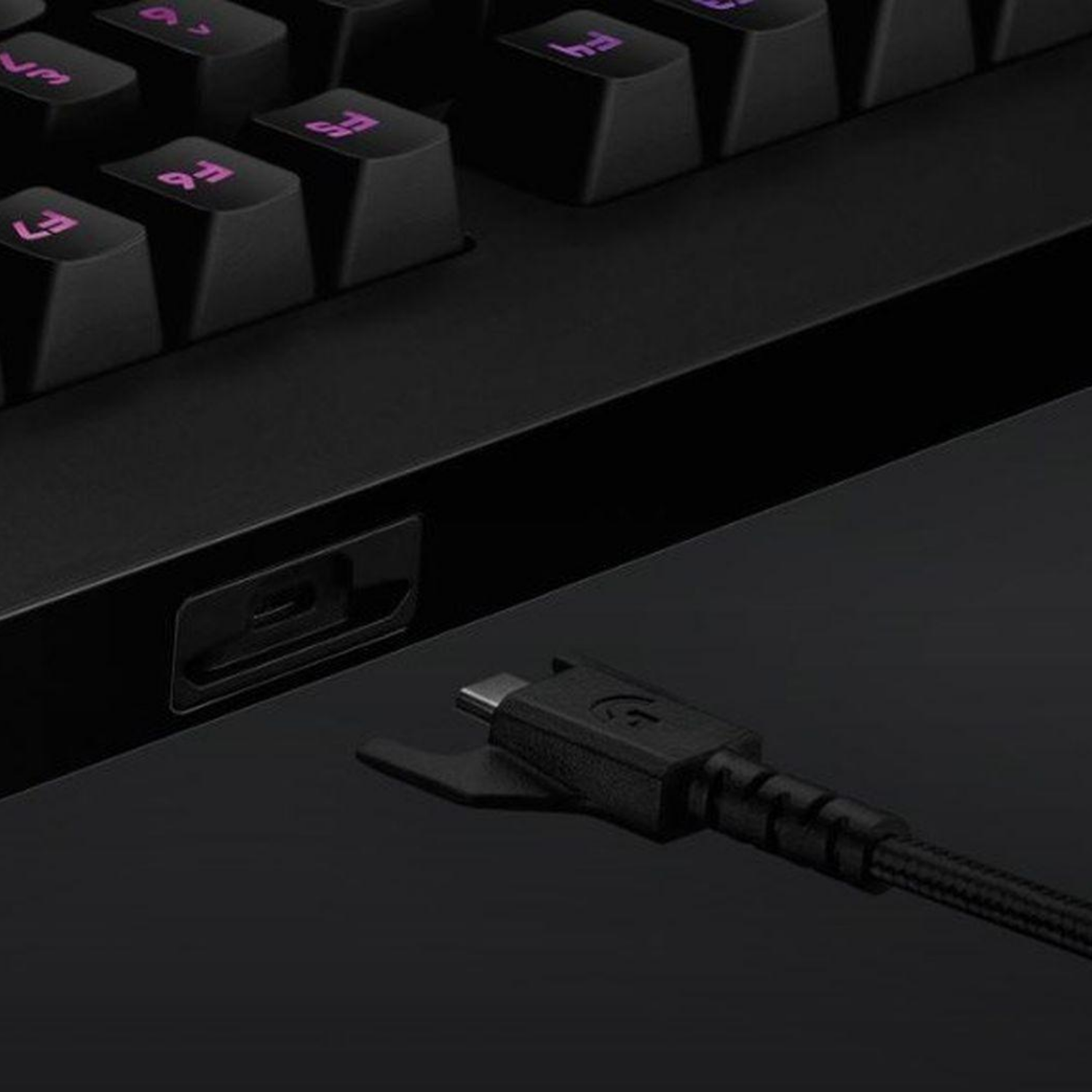 logitech